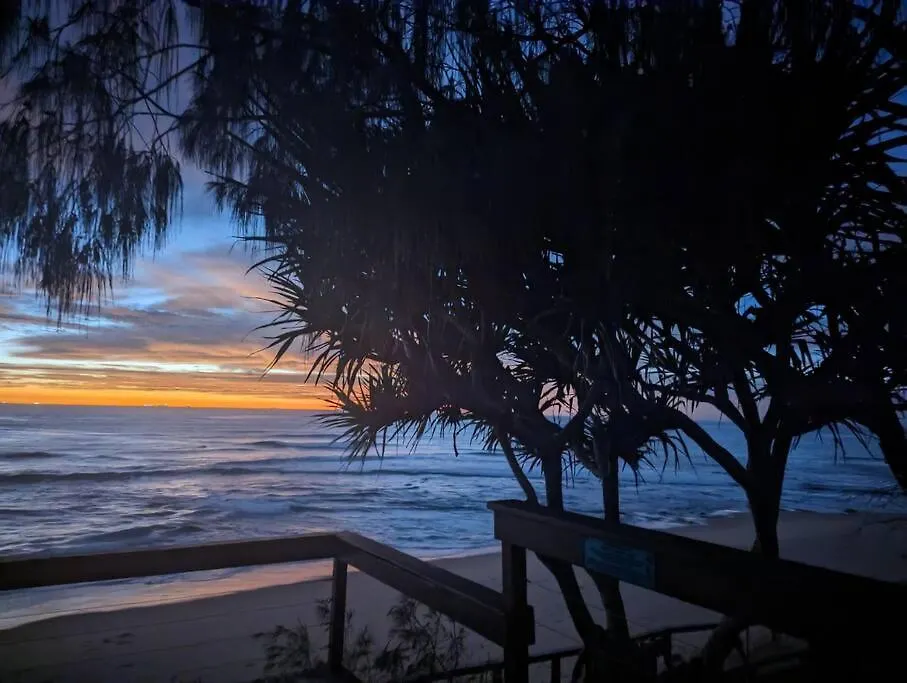 Caloundra Poolside Paradise